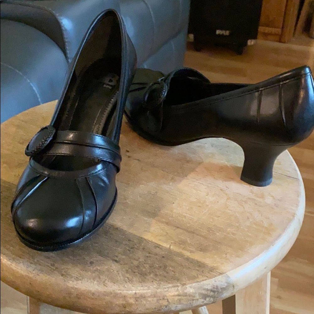 Gianna Bini Shoes